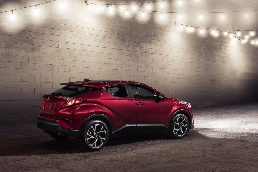  Toyota C-HR 2016 года  (WW) (фото 44 из 53)